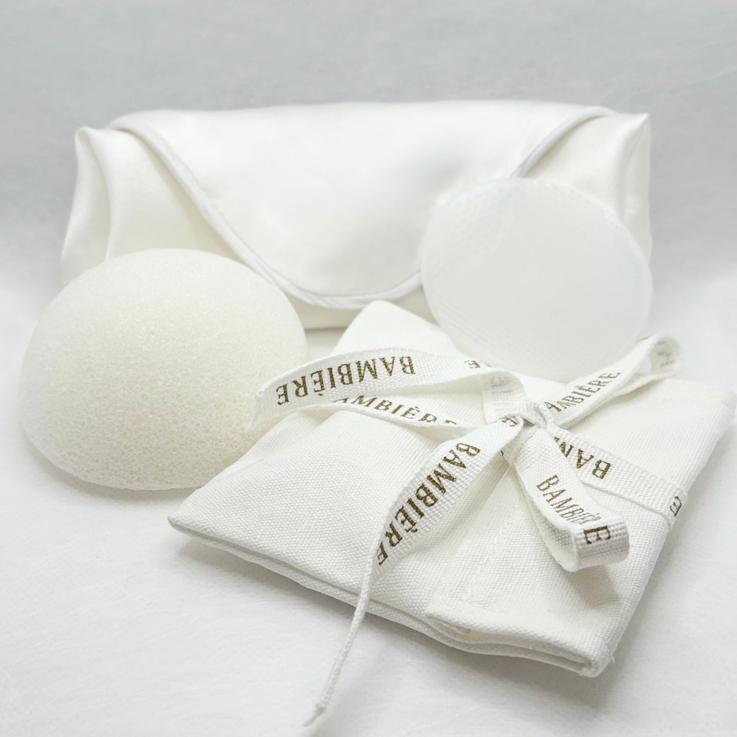 The Linen Ritual Set