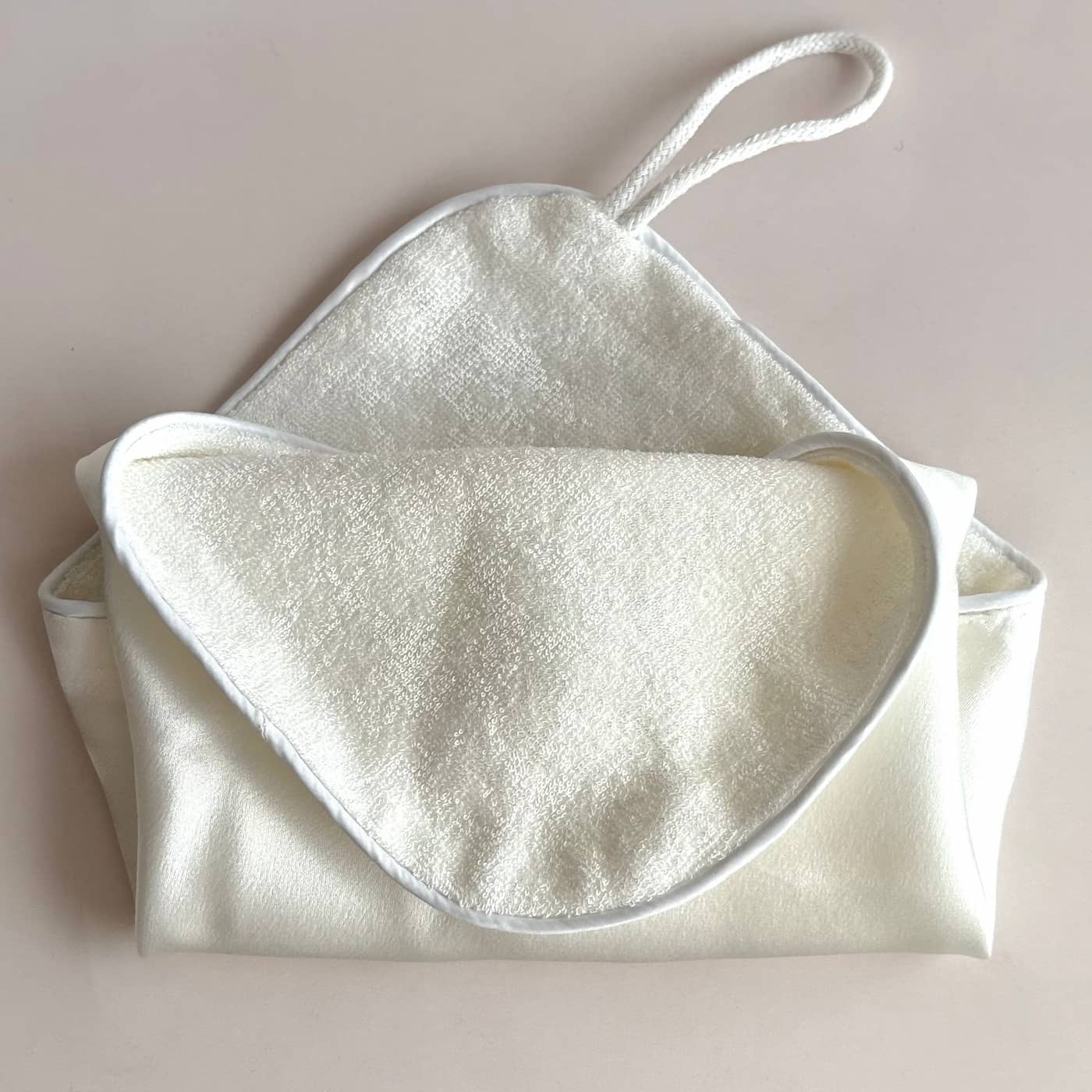 The Linen Ritual Set | Luxurious Silk, Bamboo Cotton, and Natural Konjac Sponge - Bambière