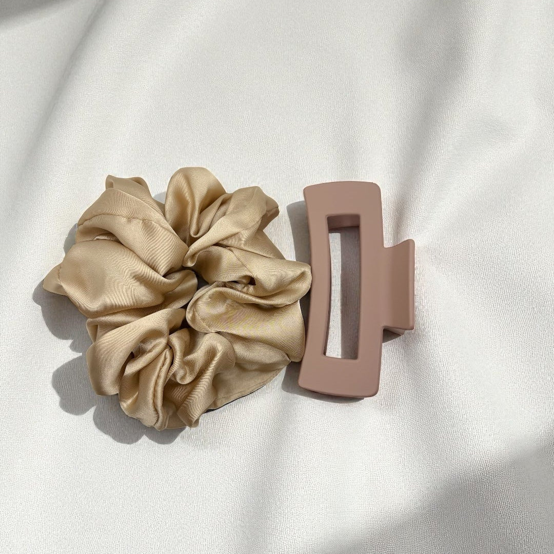 Luxe Hair Set: Silk Scrunchie & Clip - Bambière