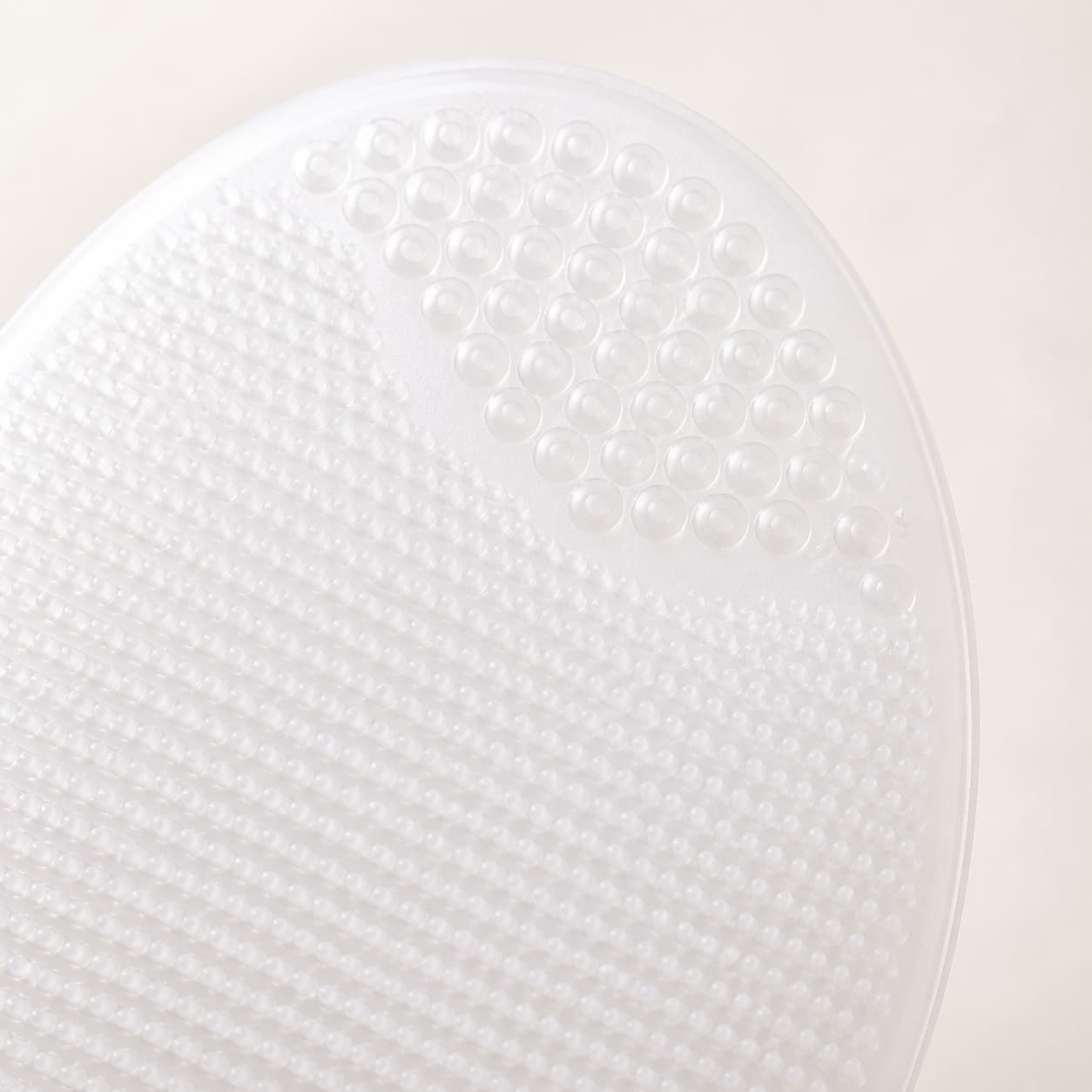 Silicone Pad for Gentle Exfoliation - Bambière